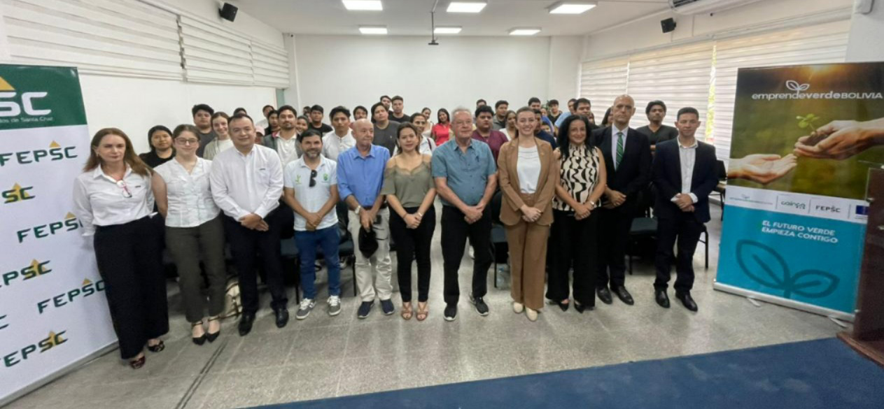 JORNADA CONECTA VERDE REUNIÓ A JÓVENES EMPRENDEDORES, EMPRESAS Y ACADEMIA PARA GENERAR OPORTUNIDADES Y PROPUESTAS SOSTENIBLES